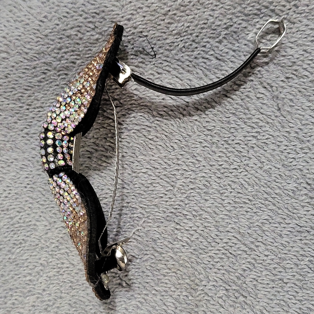 Hair Accessory Bow - Picture 3 of 5